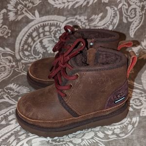 Kids 10c UGG Neumel II Weather Waterproof Boots Brown Unisex